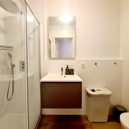 דירה Luxury 1 Bedroom Flat With Parking