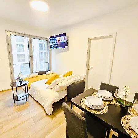 Luxury 1 Bedroom Flat With Parking Люксембург