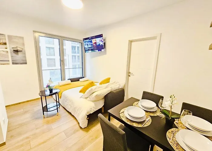 Luxury 1 Bedroom Flat With Parking ルクセンブルク