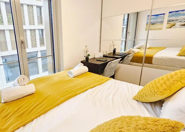 アパート Luxury 1 Bedroom Flat With Parking