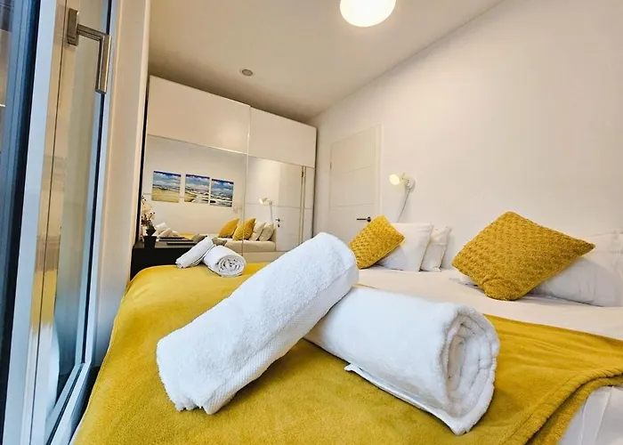 アパート Luxury 1 Bedroom Flat With Parking